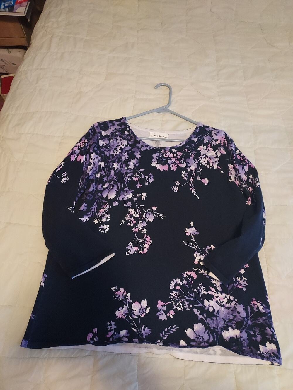 Alfred Dunner Size Large 3/4 Sleeve Sweater Floral Navy round neck pull over EUC